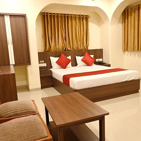 Kalyān Hotel Sagar מראה חיצוני תמונה