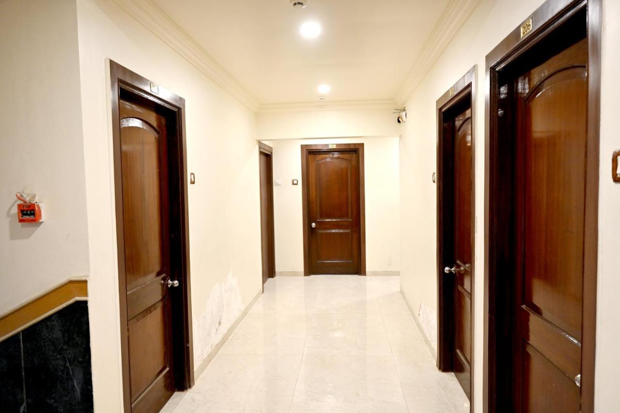 Kalyān Hotel Sagar מראה חיצוני תמונה