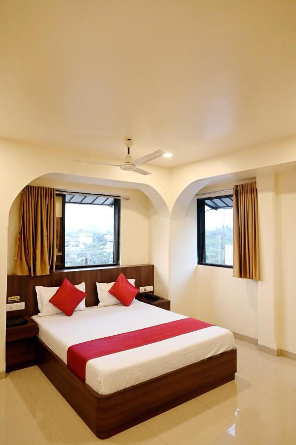 Kalyān Hotel Sagar מראה חיצוני תמונה