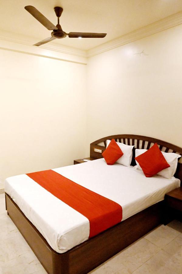 Kalyān Hotel Sagar מראה חיצוני תמונה