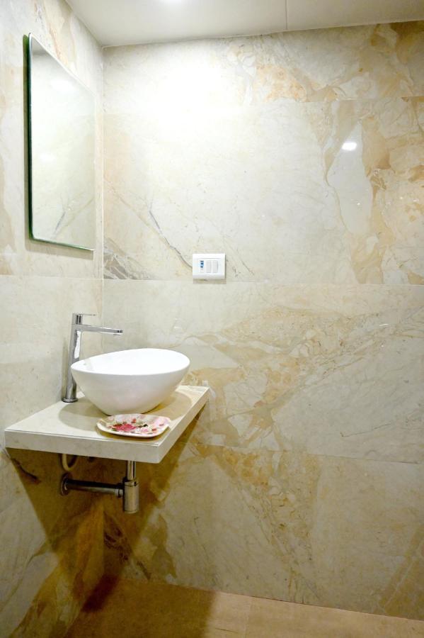 Kalyān Hotel Sagar מראה חיצוני תמונה