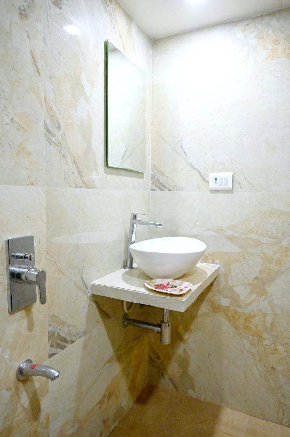 Kalyān Hotel Sagar מראה חיצוני תמונה